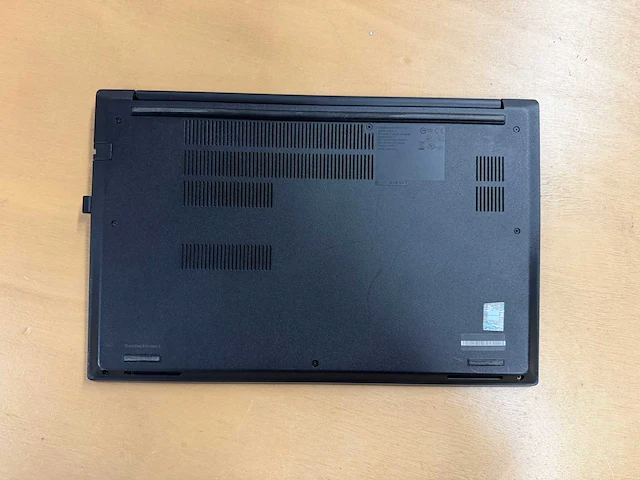 Laptop - lenovo - 20td0027mh - afbeelding 2 van  9