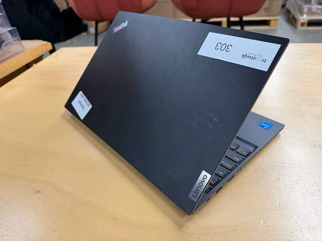 Laptop - lenovo - 20td0027mh - afbeelding 5 van  8