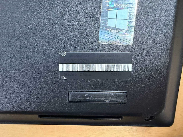 Laptop - lenovo - 20td0027mh - afbeelding 7 van  8