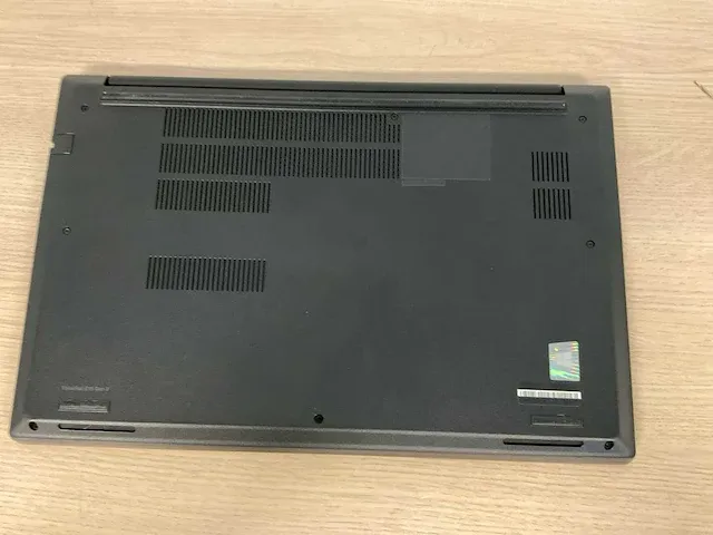 Laptop - lenovo - 20yg006nmh - afbeelding 6 van  7