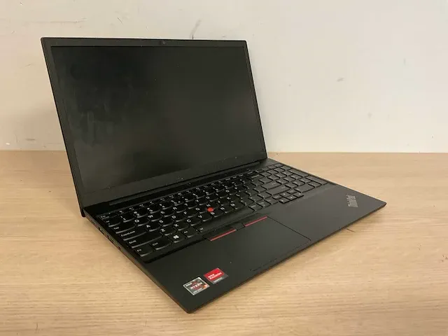 Laptop - lenovo - 20yg006nmh - afbeelding 1 van  7