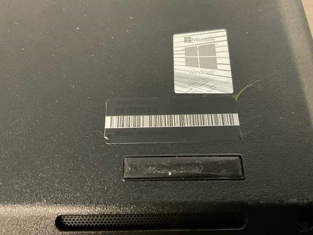 Laptop - lenovo - 20yg006nmh - afbeelding 7 van  7