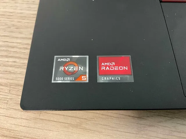 Laptop - lenovo - 20yg006nmh - afbeelding 2 van  7