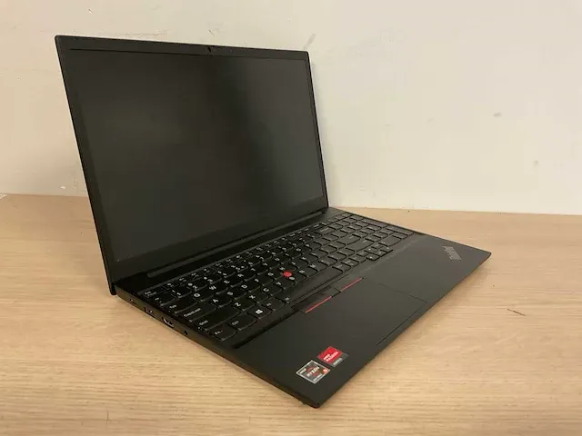 Laptop - lenovo - 20yg006nmh - afbeelding 1 van  7