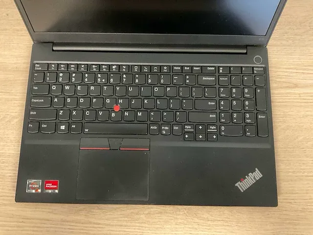 Laptop - lenovo - 20yg006nmh - afbeelding 3 van  7