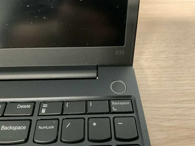 Laptop - lenovo - 20yg006nmh - afbeelding 4 van  7