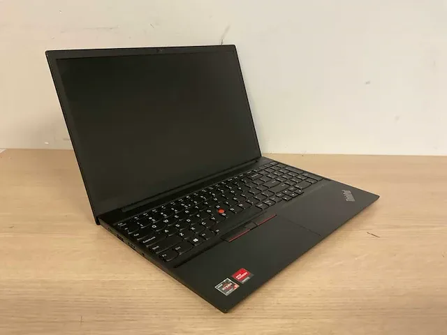 Laptop - lenovo - 20yg006nmh - afbeelding 1 van  7