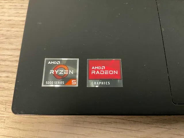 Laptop - lenovo - 20yg006nmh - afbeelding 2 van  7