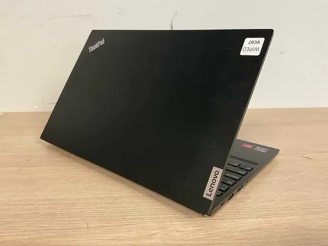 Laptop - lenovo - 20yg006nmh - afbeelding 5 van  7