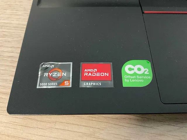 Laptop - lenovo - 20yg00b6mh - afbeelding 2 van  6