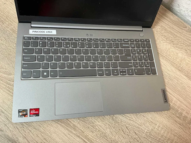 Laptop - lenovo - 21a4 - afbeelding 2 van  8