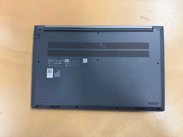 Laptop - lenovo - 21a4 - afbeelding 6 van  7