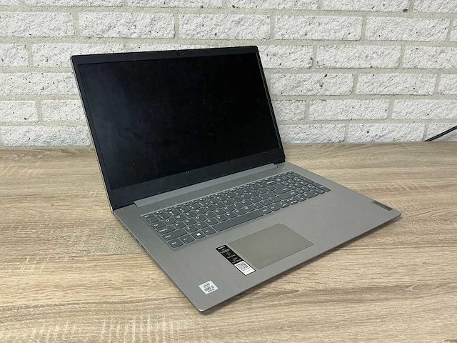 Laptop - lenovo - 81wc - afbeelding 1 van  7
