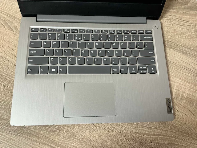 Laptop - lenovo - 81wd - afbeelding 2 van  6