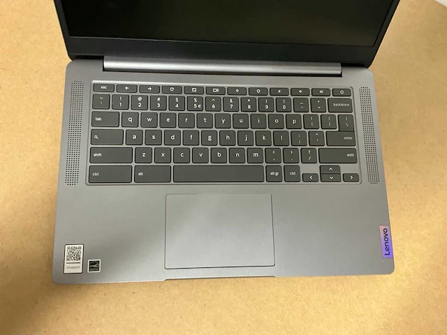 Laptop - lenovo - ideapad 3 chrome - afbeelding 2 van  6