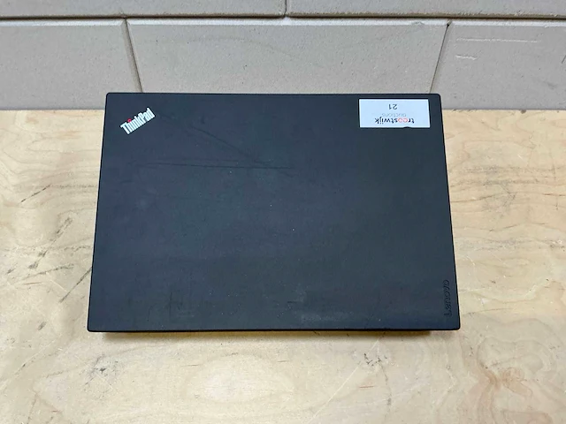 Laptop - lenovo - t460p - i7-6700hq - afbeelding 3 van  3
