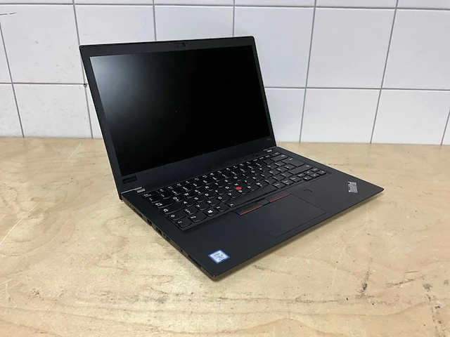 Laptop - lenovo - t480s - i5-8350u - afbeelding 1 van  3