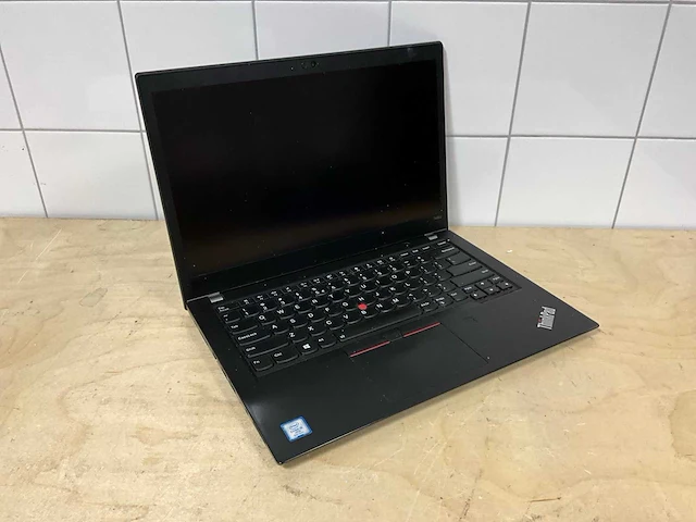 Laptop - lenovo - t480s - afbeelding 1 van  3