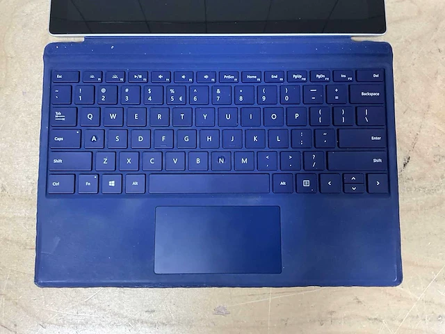 Laptop - microsoft - surface pro 4 - afbeelding 2 van  4