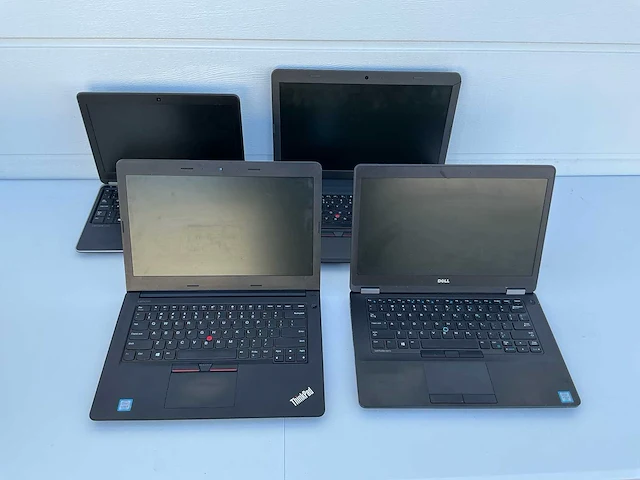 Laptop (4x) - afbeelding 1 van  4