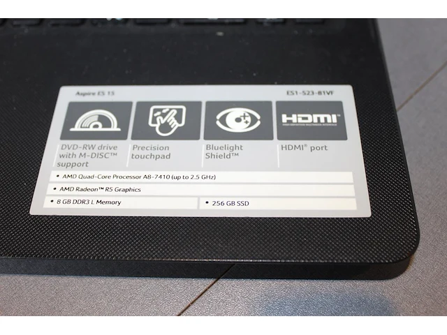 Laptop acer aspire es 15. amd quad core a8-7410 processor. 8 gb ddr3 geheugen en 256 gb ssd harde schijf - afbeelding 3 van  3