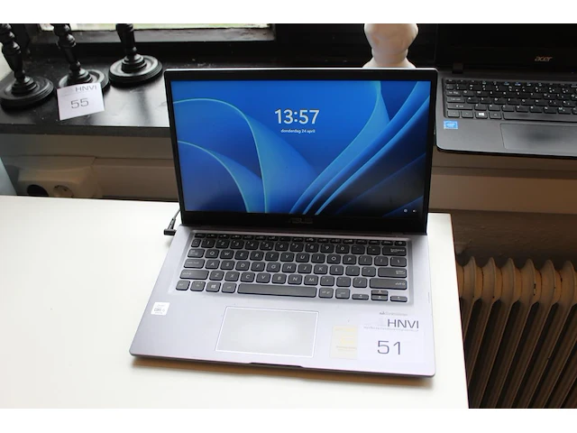 Laptop asus sonicmaster met intel i5 processor, 8 gb intern geheugen, windows 11 en 500 gb harde schijf (x4... - afbeelding 1 van  3