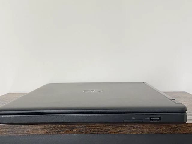 Laptop, dell, latitude e5550, zwart - afbeelding 2 van  6