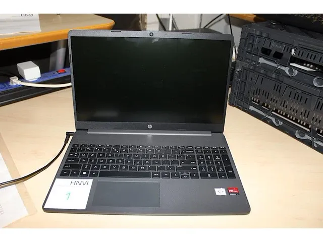 Laptop hp 15s-eq1xxx. 476gb hdd. amd athlon silver 3050u 2.30 ghz processor. 8gb ram geheugen. windows 11 h... - afbeelding 2 van  4
