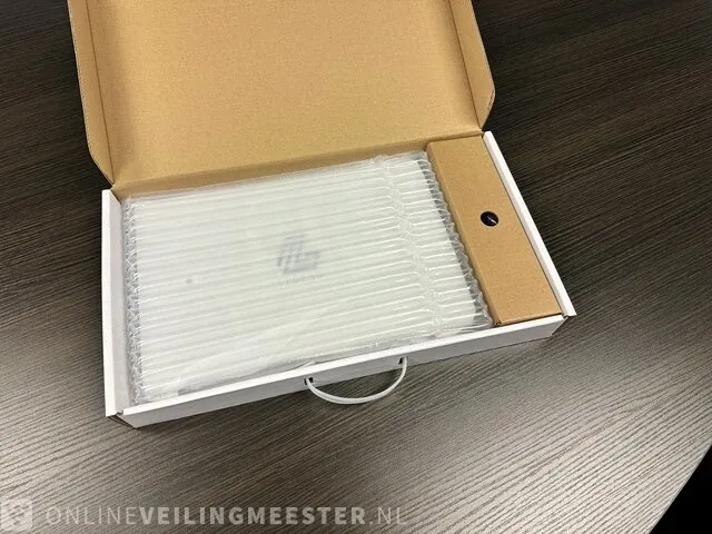 Laptop legend, x2, grijs / chroom, 2022 - afbeelding 5 van  6