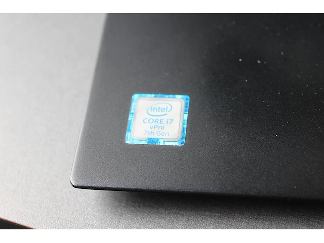Laptop lenovo thinkpad 470s. intel core i7 7600 cpu 2.80 ghz. 16 gb ram geheugen en 256 gb harde schijf - afbeelding 3 van  3