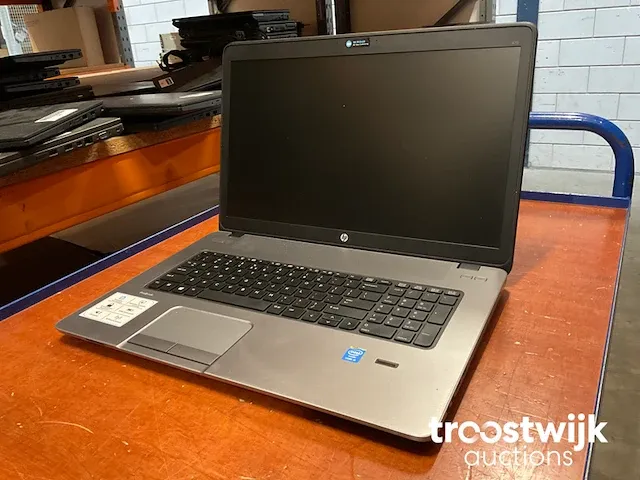 Laptop - afbeelding 1 van  2