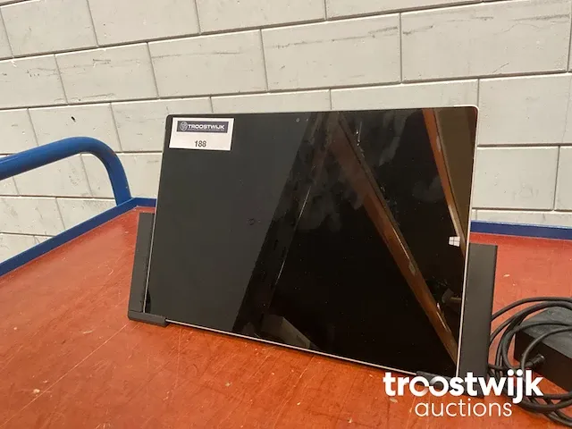 Laptop - afbeelding 2 van  3