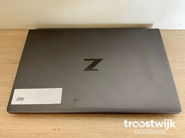 Laptop - afbeelding 4 van  5