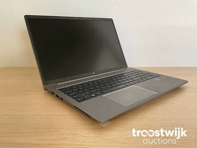 Laptop - afbeelding 1 van  5