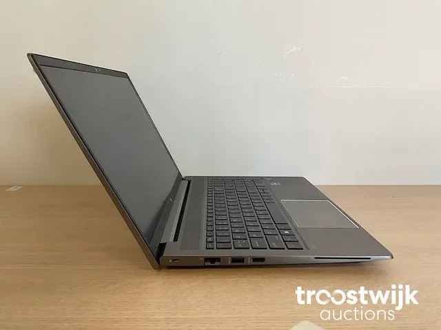 Laptop - afbeelding 2 van  5