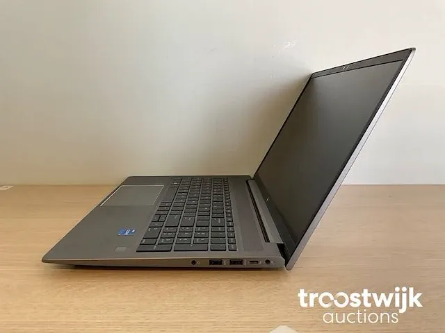 Laptop - afbeelding 3 van  5