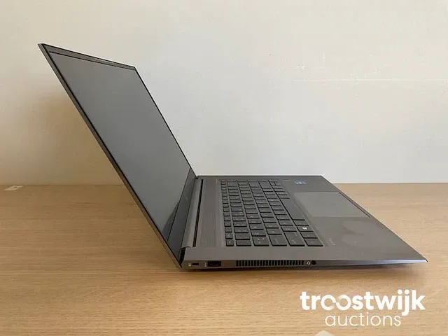 Laptop - afbeelding 2 van  5