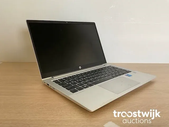 Laptop - afbeelding 1 van  5