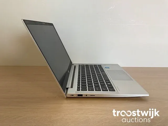 Laptop - afbeelding 2 van  5