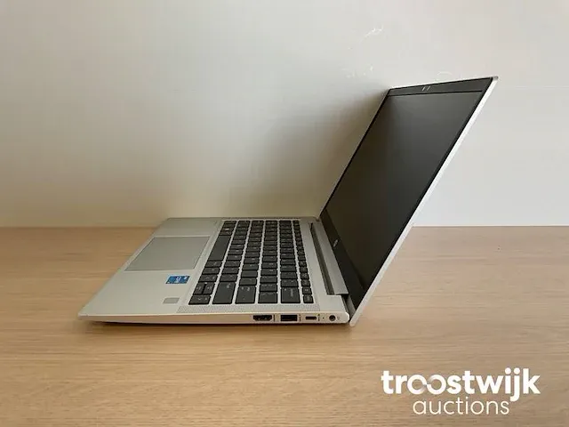 Laptop - afbeelding 3 van  5