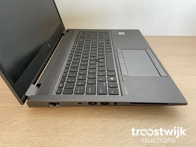 Laptop - afbeelding 2 van  5