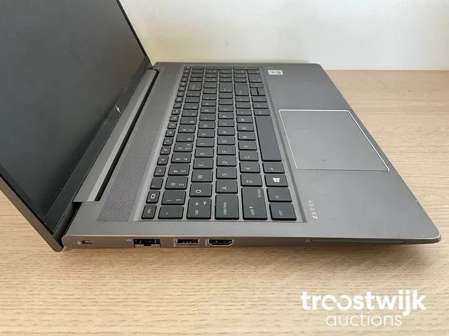 Laptop - afbeelding 2 van  5