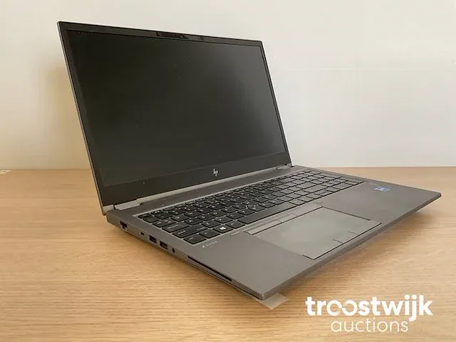 Laptop - afbeelding 1 van  5