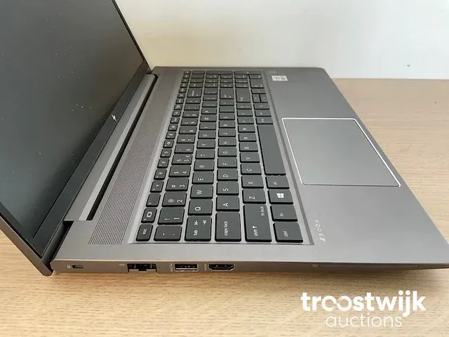 Laptop - afbeelding 2 van  5