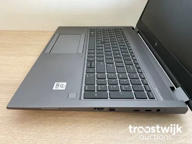 Laptop - afbeelding 3 van  5