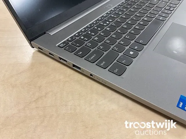 Laptop - afbeelding 3 van  7
