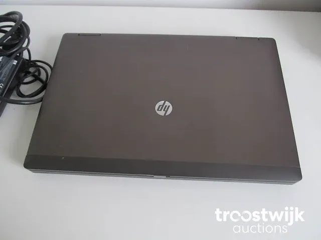 Laptop - afbeelding 4 van  5