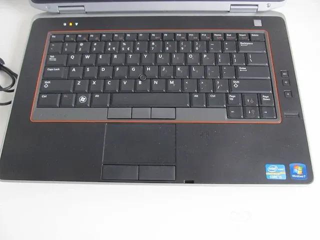 Laptop - afbeelding 2 van  5