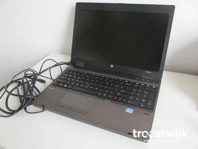Laptop - afbeelding 1 van  6