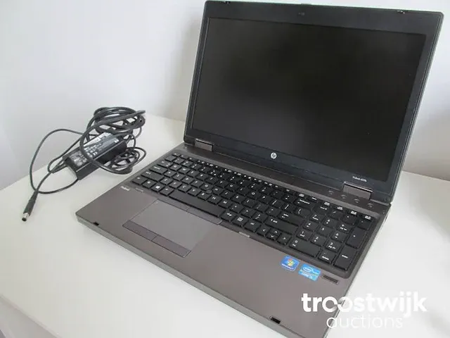 Laptop - afbeelding 1 van  5